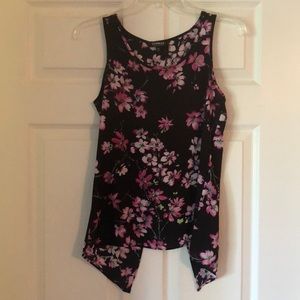 Express slit back tank